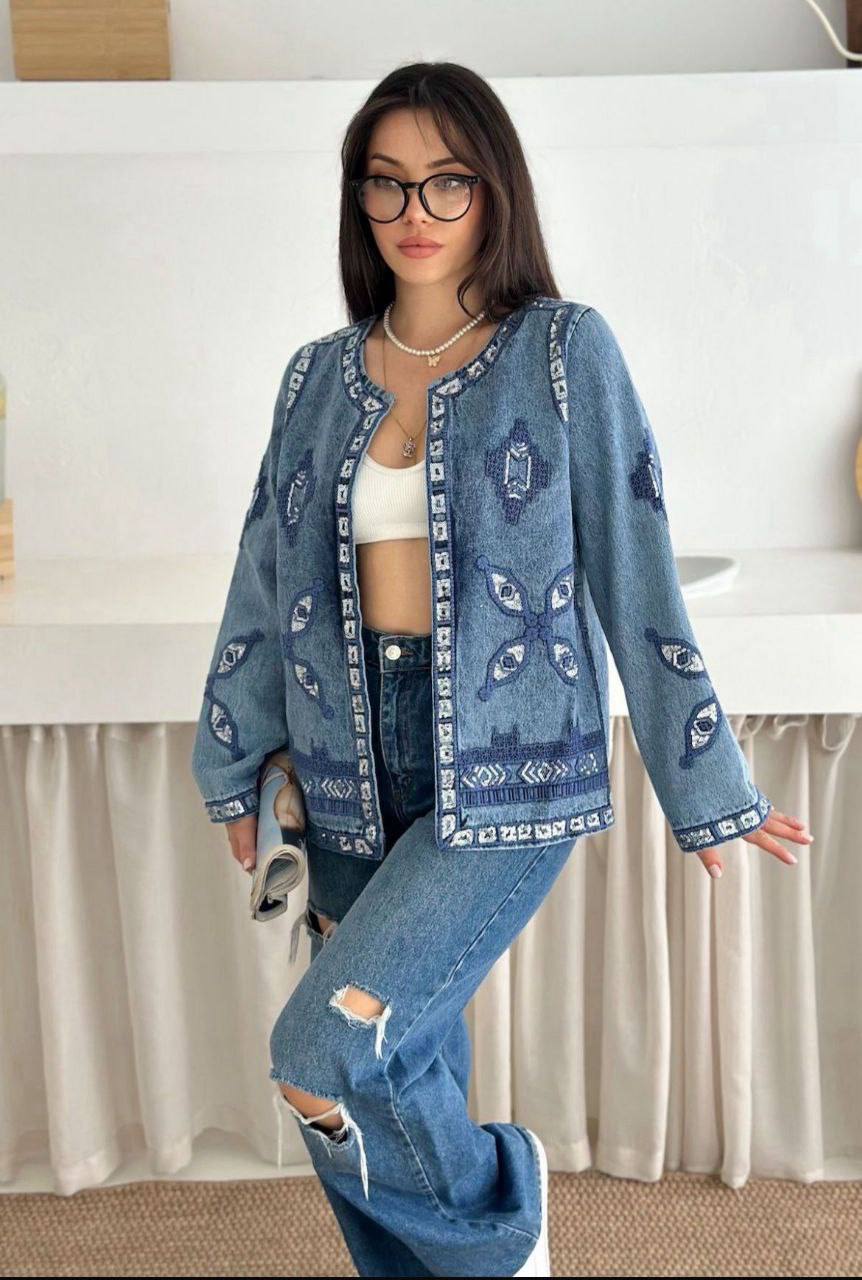 photo_2025-11-28_01-27-17