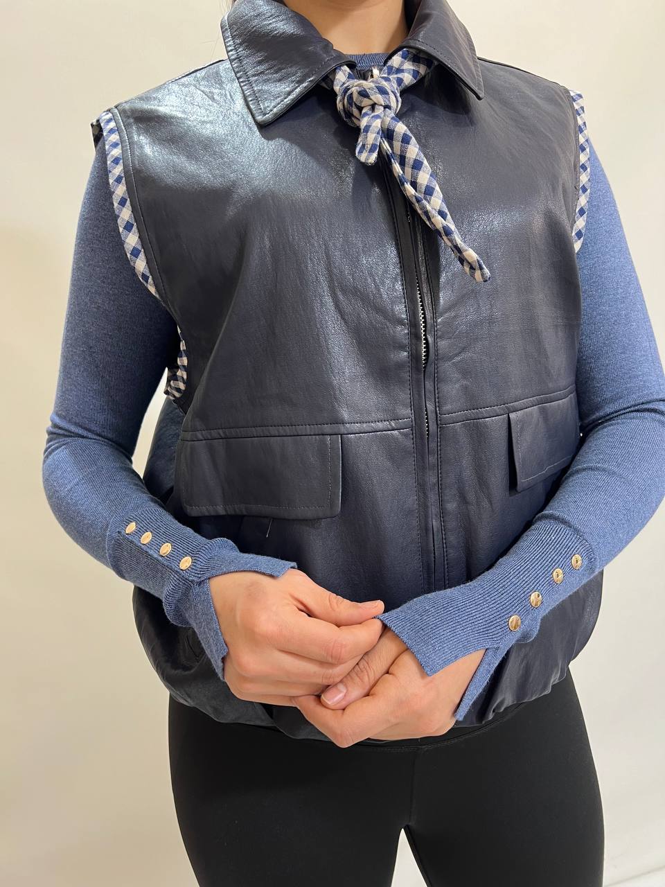 photo_2025-12-06_00-45-26